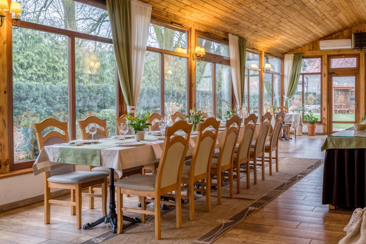 Pensjonat Dworek Polski Chojno  Exterior foto